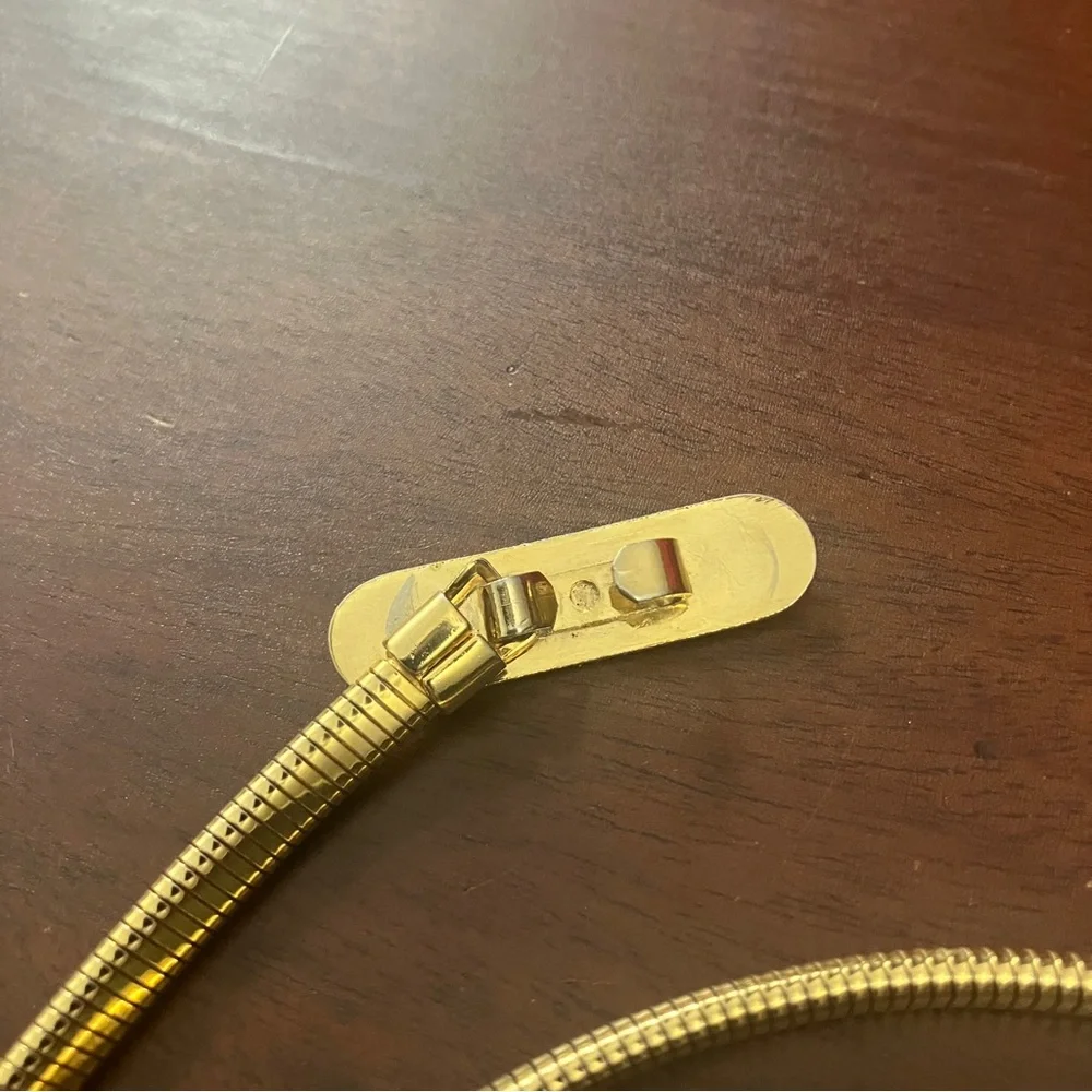 Vintage 1980s Gold-tone Metal Stretch Skinny Belt